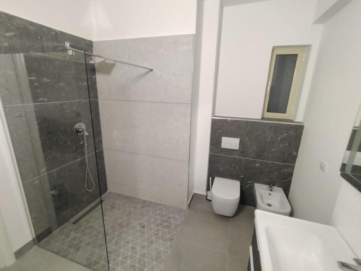 Junik Apartment Орікум Екстер'єр фото